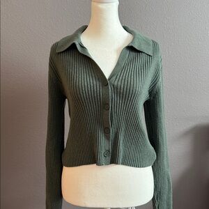 Aerie | Ribbed Buttoned Dark Green Knit Top | Size Large